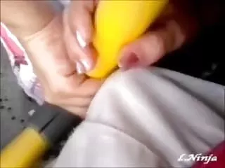 இரண்டு குஞ்சுகள் ஒரு காதலனுடன் சூடான உடலுறவு கொண்டன