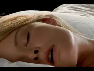 புல்லாங்குழல் அழகியுடன் அமெச்சூர் செக்ஸ்