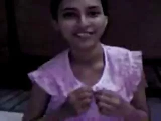 சிறந்த ஒரு பிக் டெயில் ஒரு பெண்.