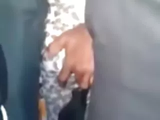 உள்ளாடைகளுக்கு பொருத்தமான அறையில் மறைக்கப்பட்ட கேம்