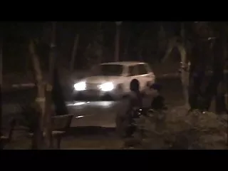 இரண்டு ப்ரூனெட்டுகள் மற்றும் ஒரு காக்ஸக் காதலனால் ஒரு பொன்னிறம்