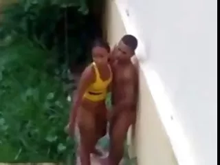 சூடான அழகி செக்ஸ் இயந்திரத்துடன் செக்ஸ்