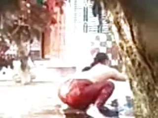 சுறுசுறுப்பாக புஸ்ஸில் ரஷ்ய ஸ்லட்